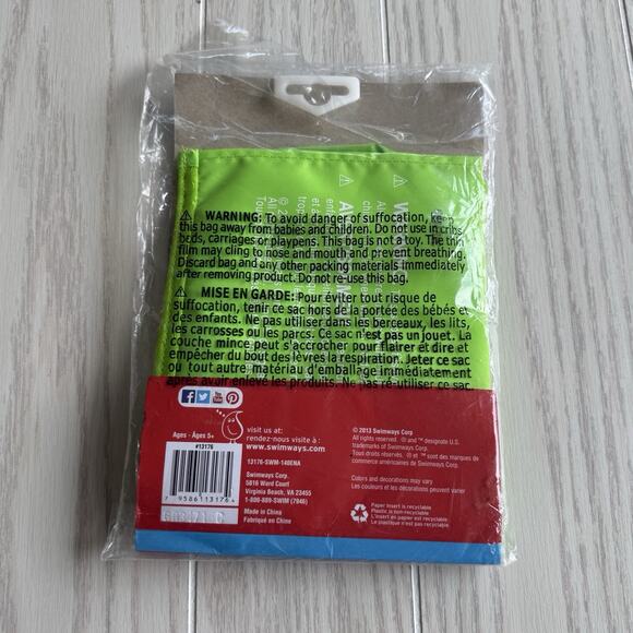 SwimWays Noodle Sling Floating Mesh Pool Chair 1 Pack, Green - Picture 2 of 2